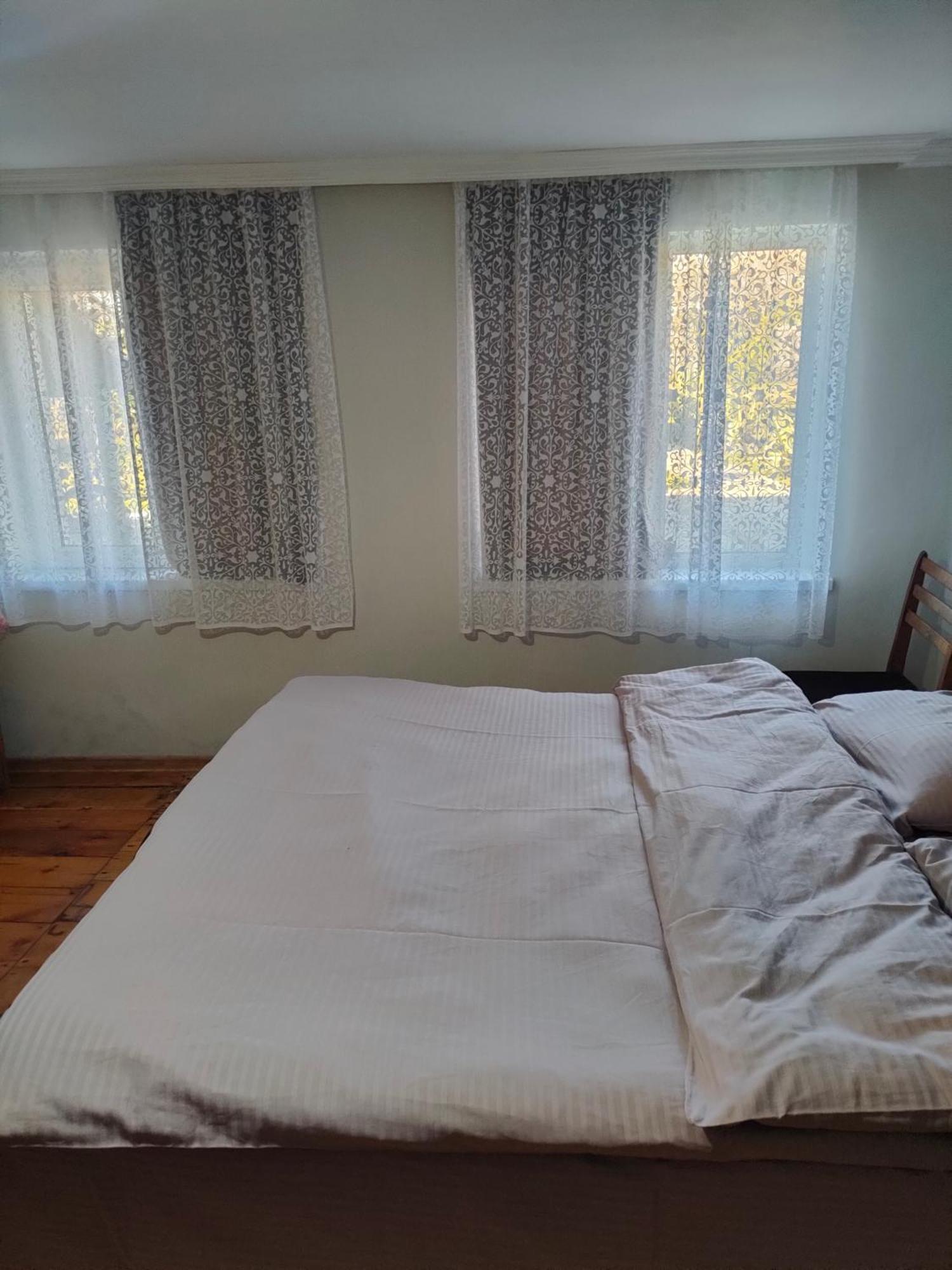 Ni- Ke Hotel Цкалтубо Стая снимка